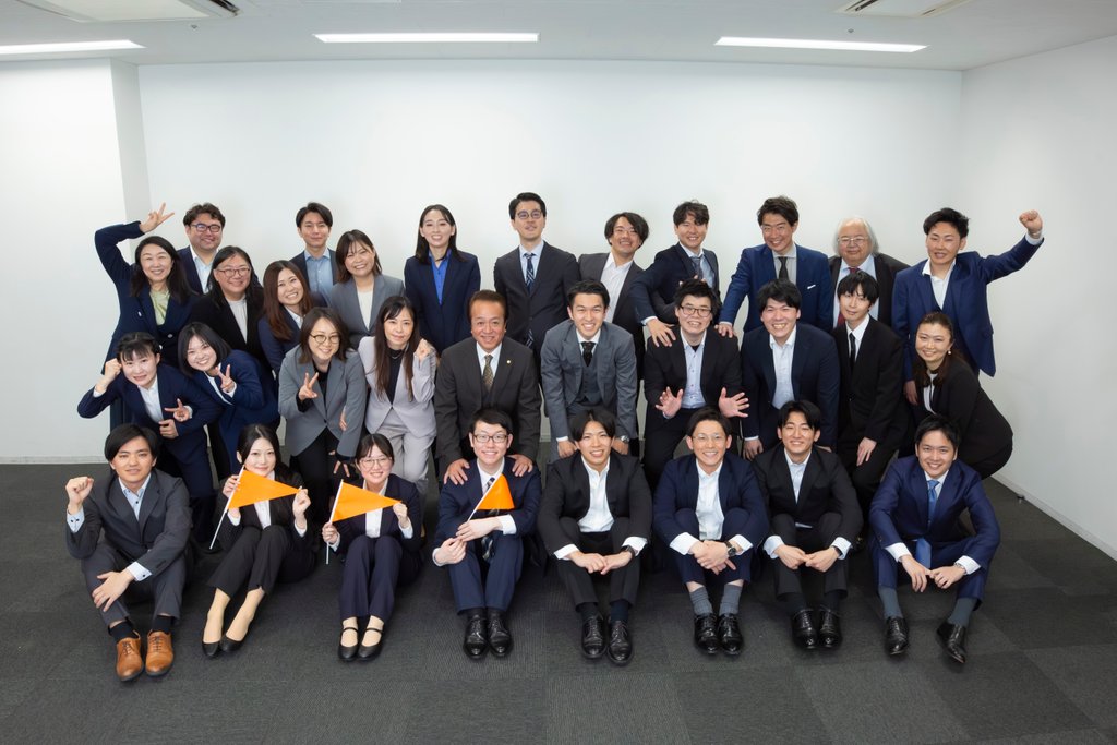 税理士法人FLAGS 集合写真